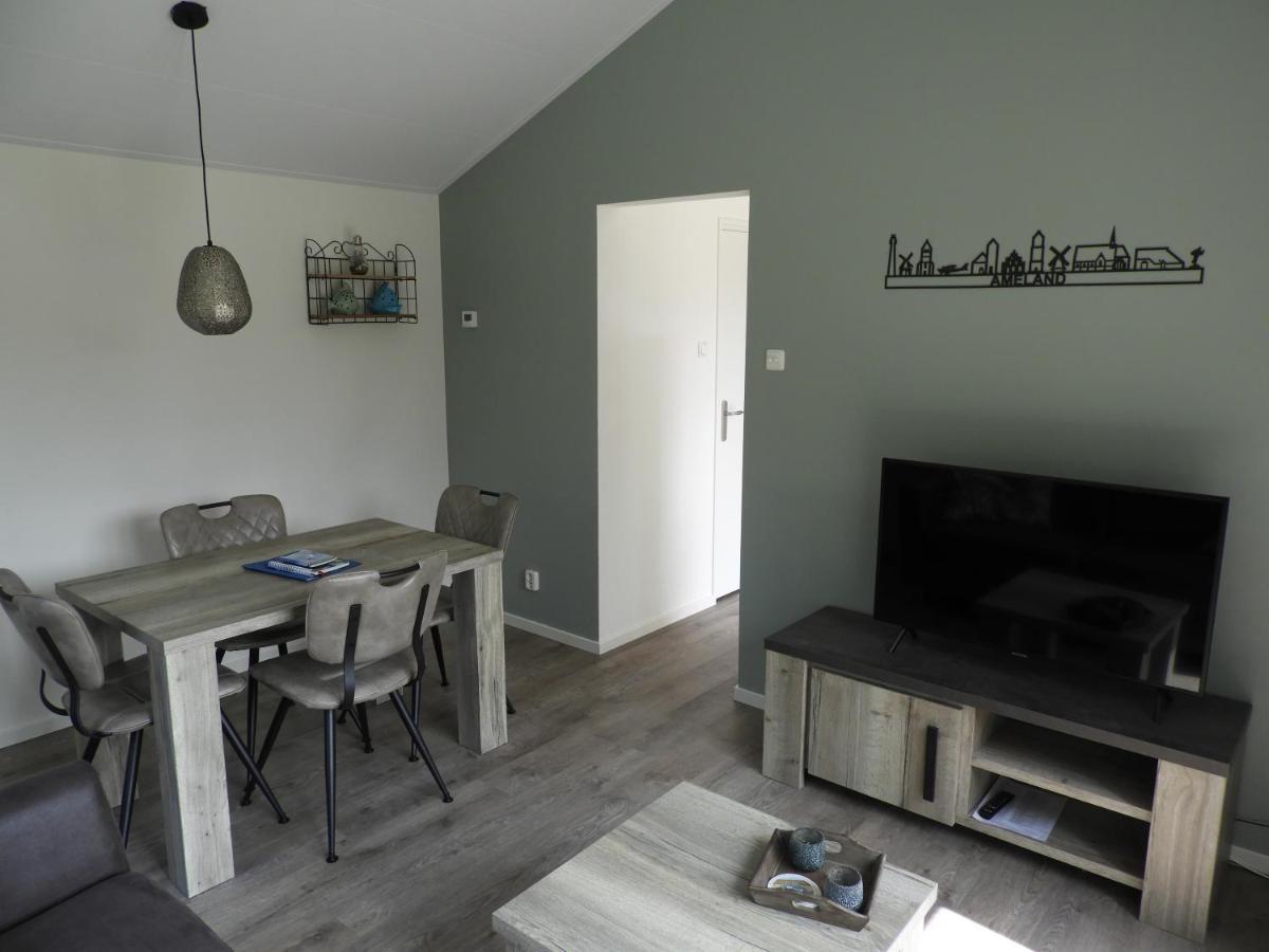 Vakantiewoning 'T Steechje Hollum  Eksteriør billede